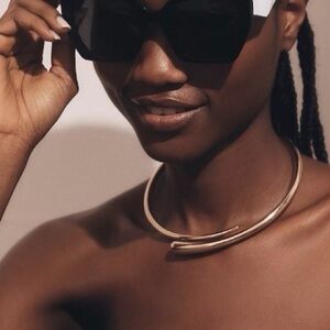 NWT ⚜️💛⚜️ Piper K Gorgeous gold tone bangle loose clover choker